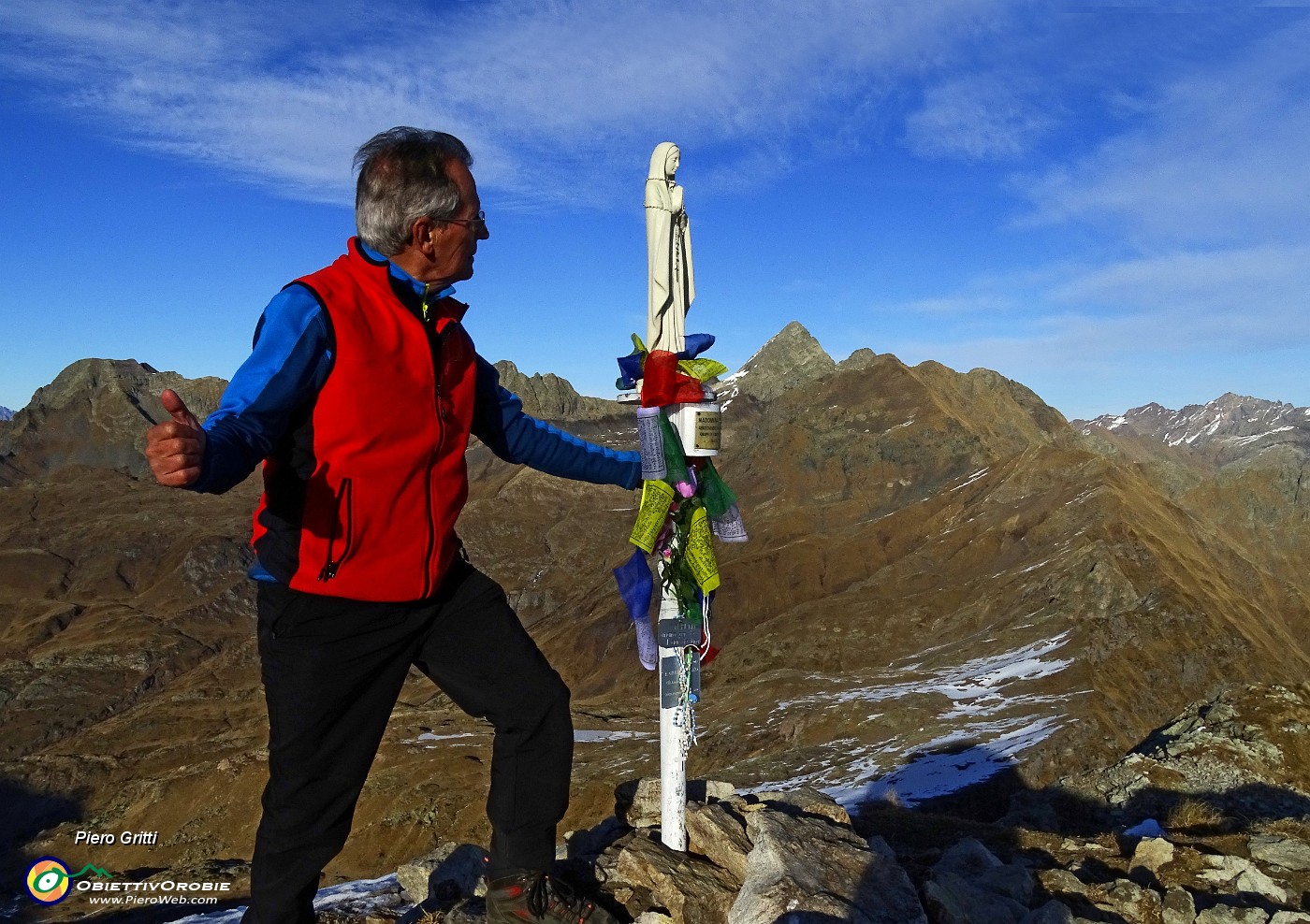 60... vista verso l'Aga, i Diavoli e i Giganti Orobici.JPG -                                